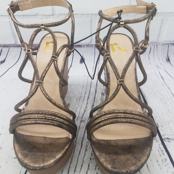 Report Sandal Wedge Heel - Picture 1 of 3